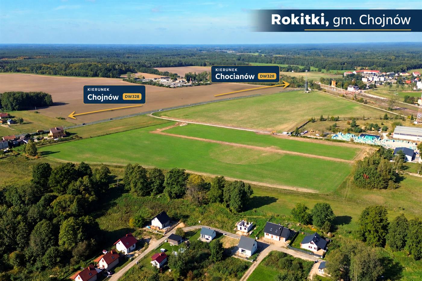 Widok z drona: osiedle przy drodze DW328, kierunki na Chojnów i Chocianów